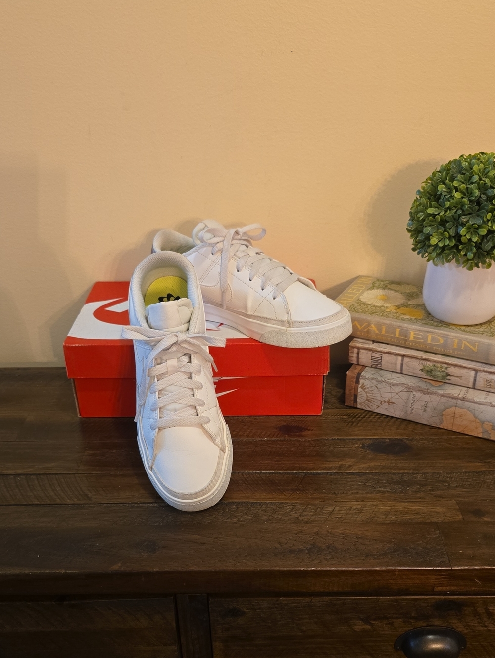Nike Women's Legacy Court  Sneakers with White Swoosh and Pink Script